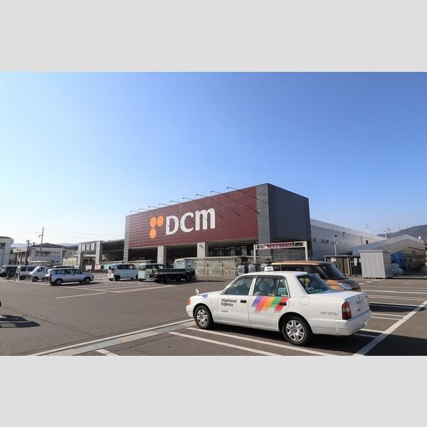 現地周辺 (DCM岡谷店)