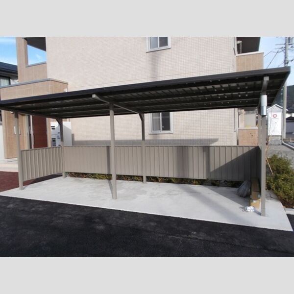 現地周辺 (駐輪場)