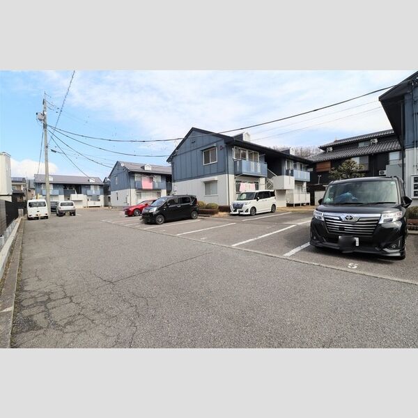 駐車場 (駐車場)
