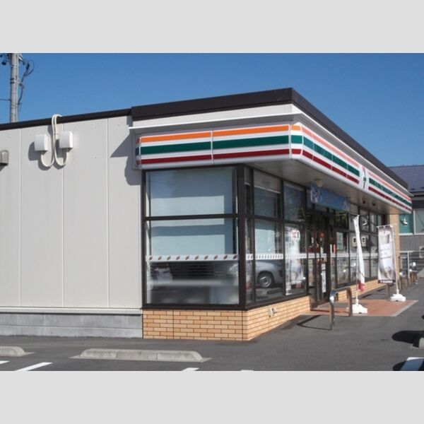 現地周辺 (セブンイレブン伊那上新田店(140m))