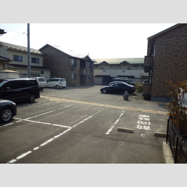 駐車場 (駐車場)