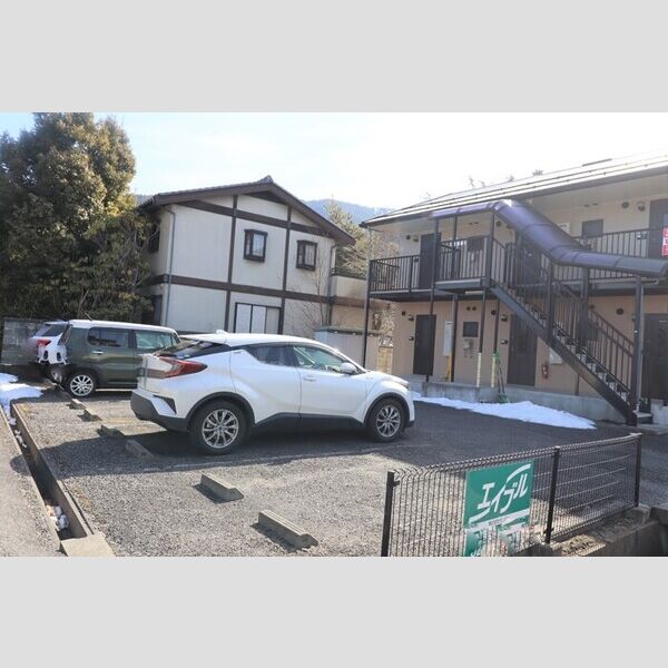 駐車場 (駐車場)