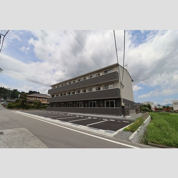 駐車場 (駐車場)