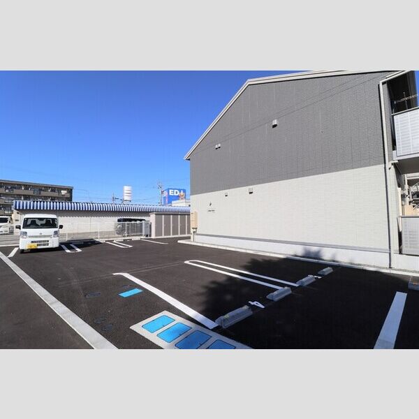 駐車場 (駐車場)