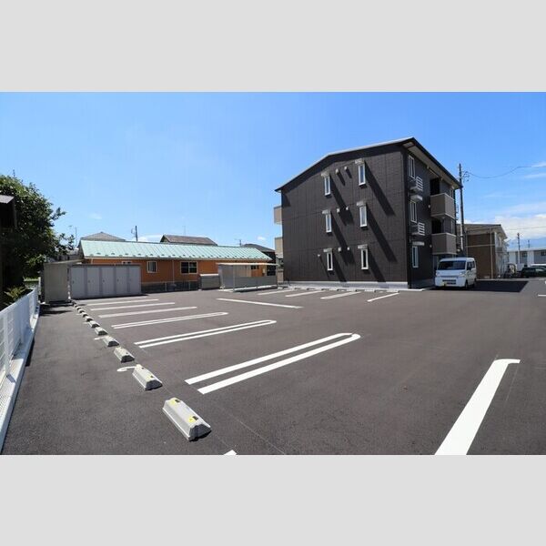 駐車場 (駐車場)