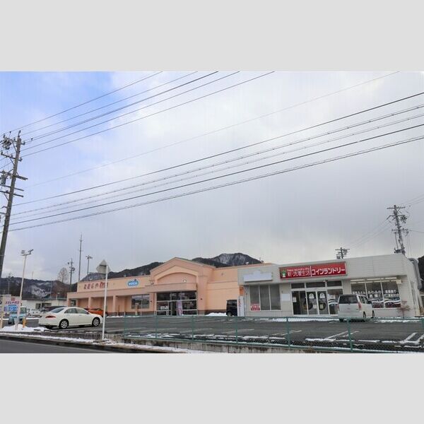 現地周辺 (とをしや薬局塩尻大小屋店)