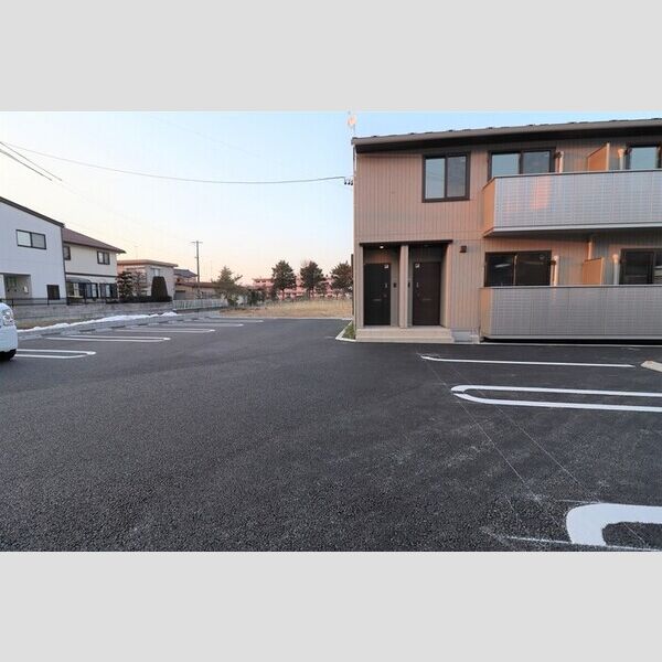 駐車場 (駐輪場)