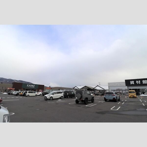 現地周辺 (カインズホーム塩尻店)