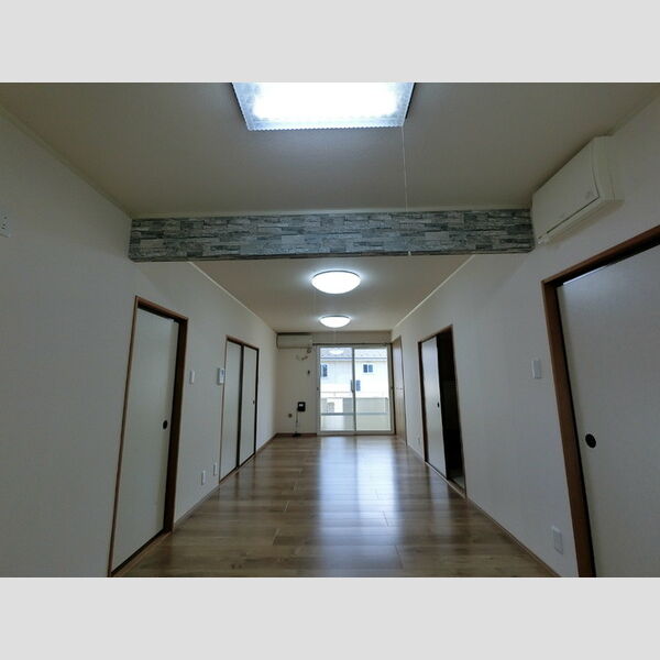 居室・リビング (リビング13.5帖)