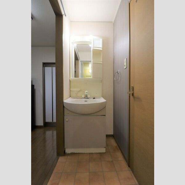 洗面所 (洗面室)