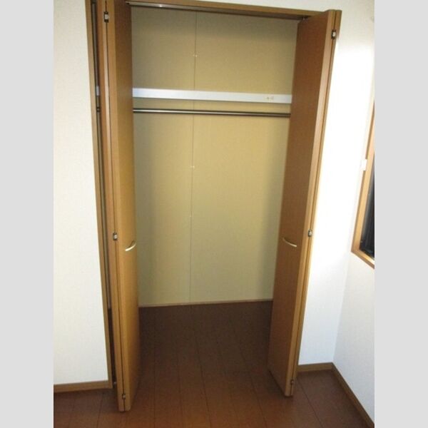 収納 (クローゼット)