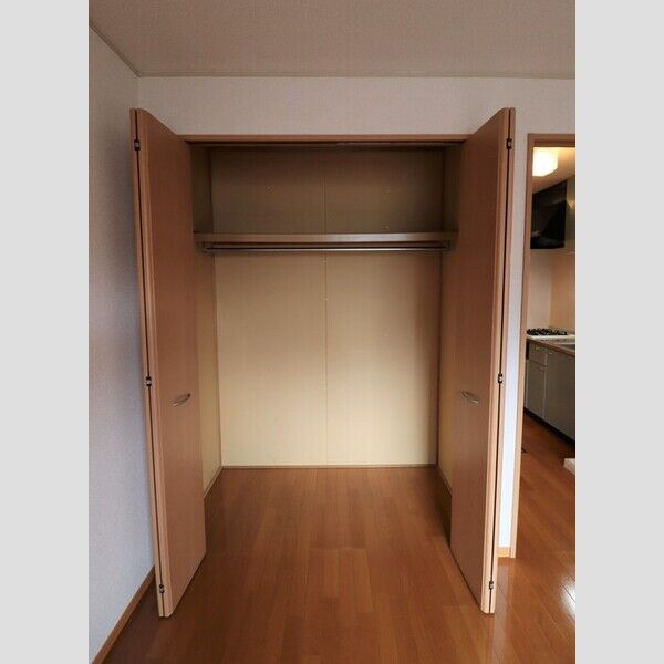 収納 (物入)