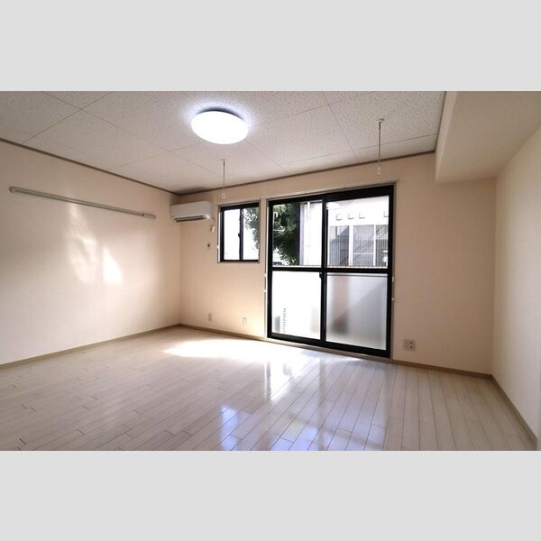 居室・リビング (洋室)