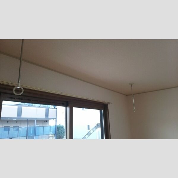 その他設備 (室内物干し)