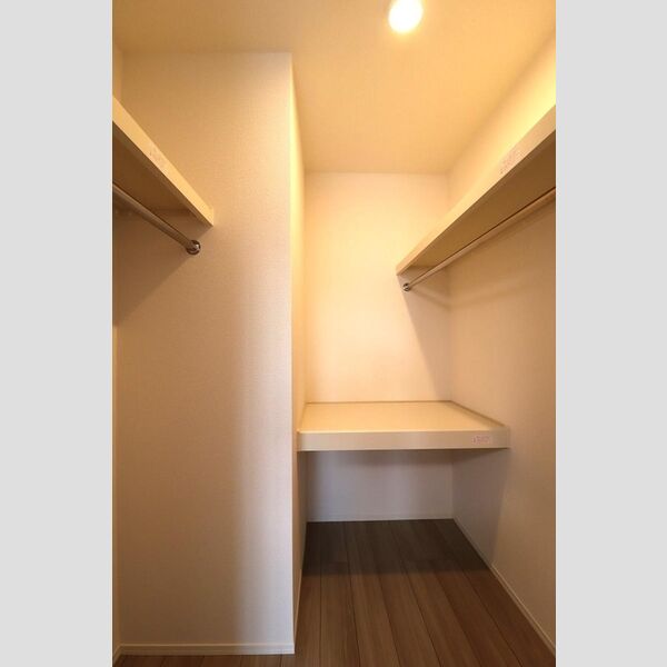 収納 (クローゼット)