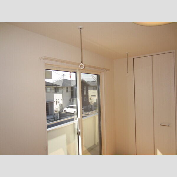 その他設備 (室内用物干し)