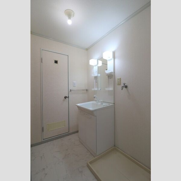 洗面所 (洗面所)