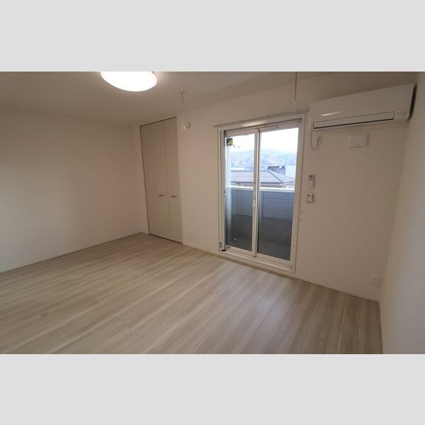 その他 (洋室(南側))