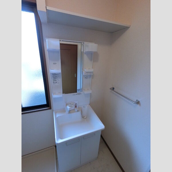 洗面所 (洗髪洗面化粧台)