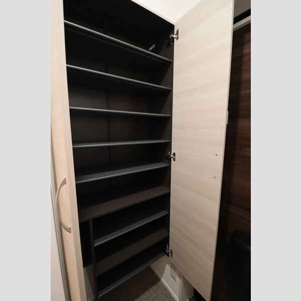 玄関 (シューズボックス)