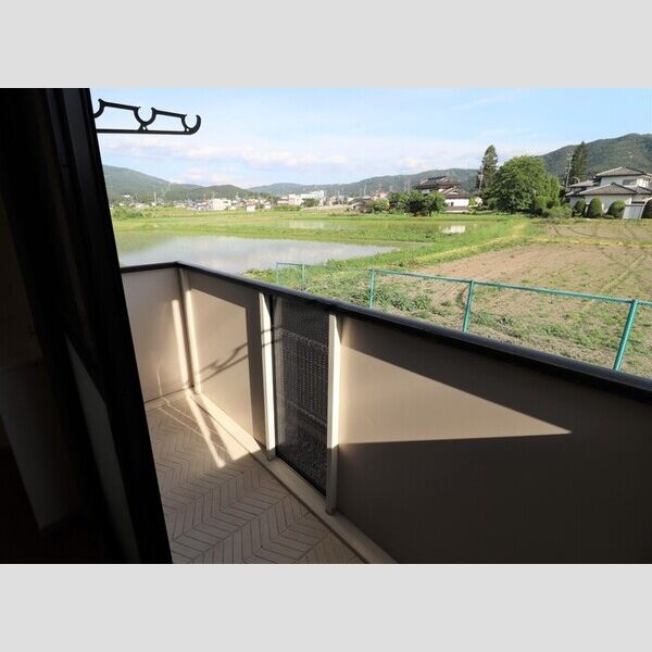バルコニー・ベランダ (バルコニー)