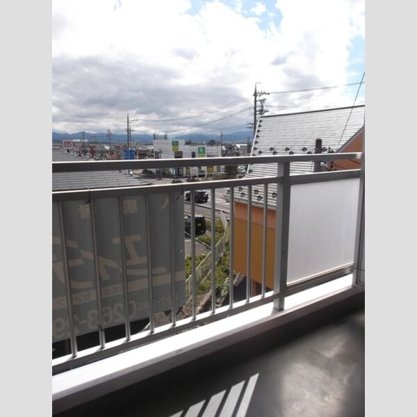 バルコニー・ベランダ (バルコニー)