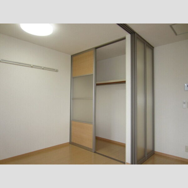 収納 (クローゼット)