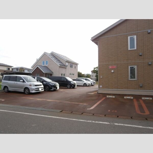 駐車場 (駐車場)