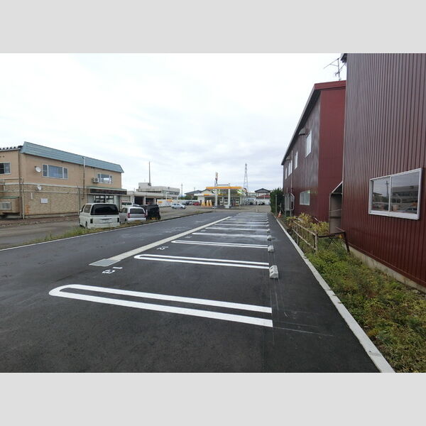 駐車場 (駐車場)