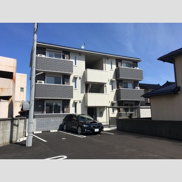 建物外観 (クオリティー西本町外観)