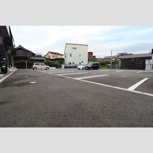 駐車場 (駐車場)