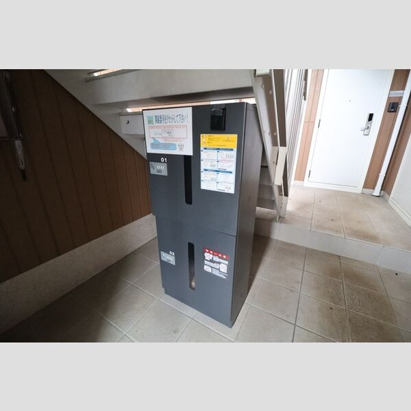 現地周辺 (宅配ボックス)