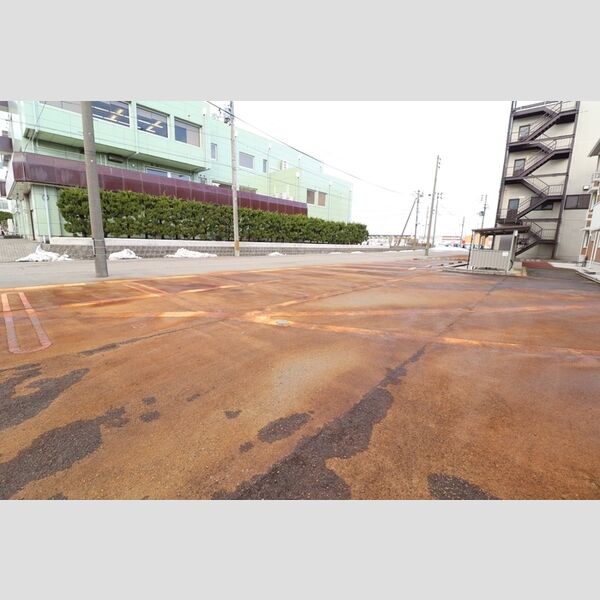 駐車場 (駐車場)