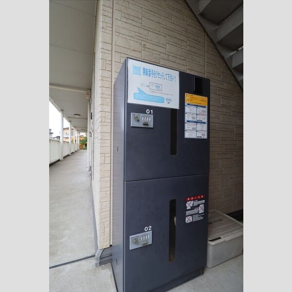 現地周辺 (宅配ボックス)