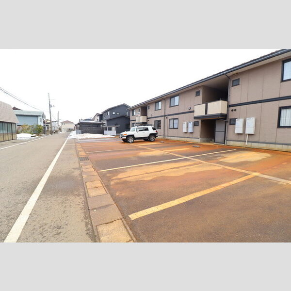 駐車場 (駐車場)