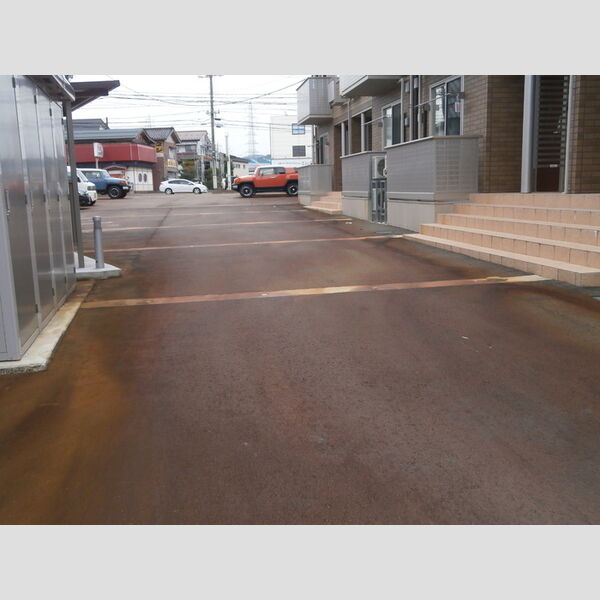 駐車場 (駐車場)