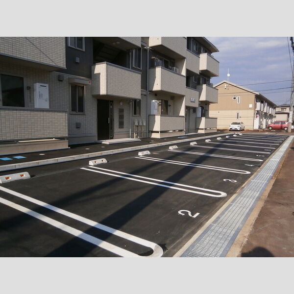 駐車場 (駐車場)
