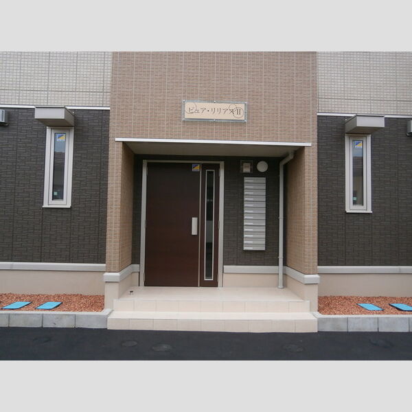 エントランス (エントランス)