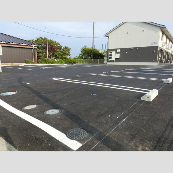 駐車場 (駐車場)