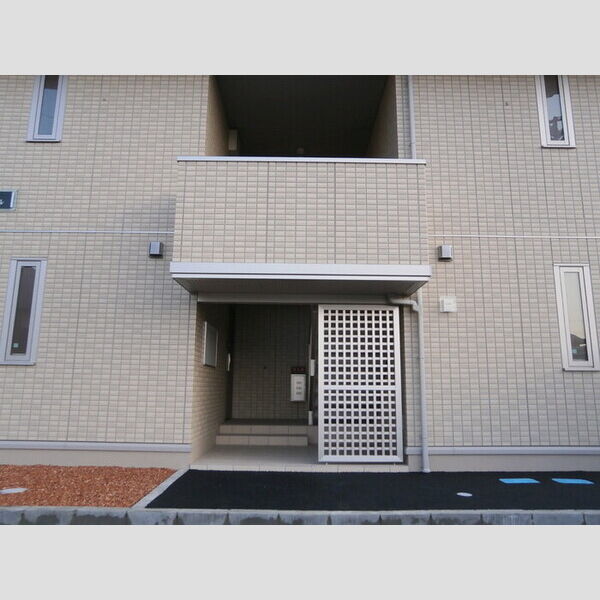エントランス (エントランス)