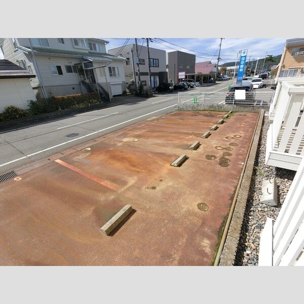 駐車場 (駐車場)