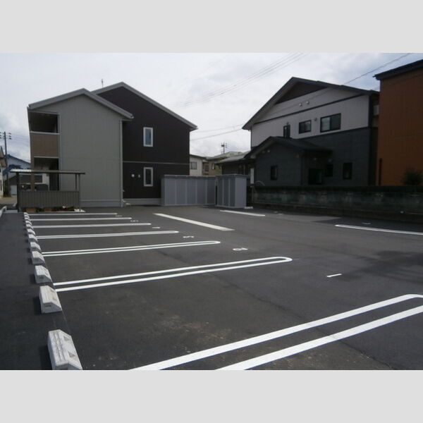 駐車場 (駐車場)