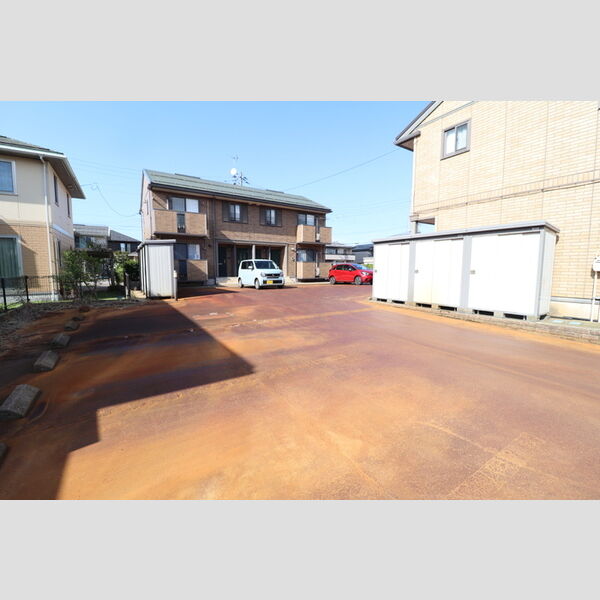 駐車場 (駐車場)