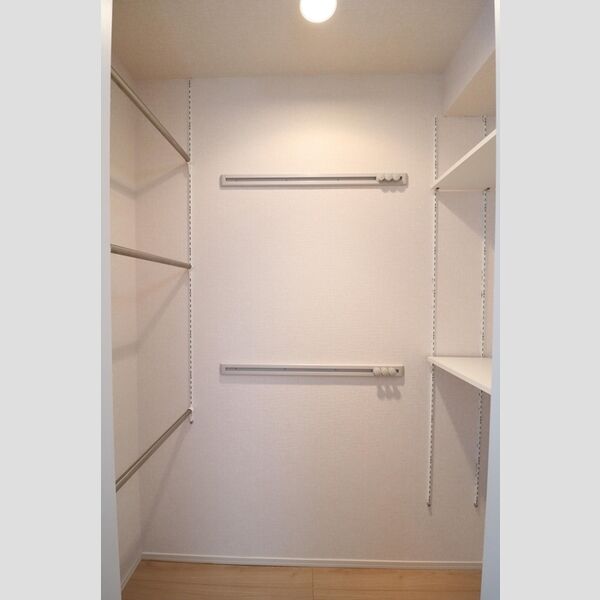 収納 (クローゼット)