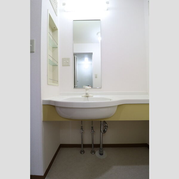 洗面所 (洗面化粧台)