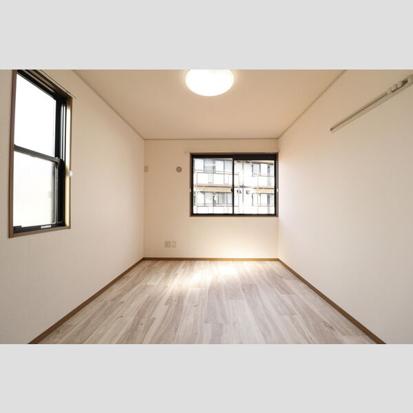 その他 (洋室③)