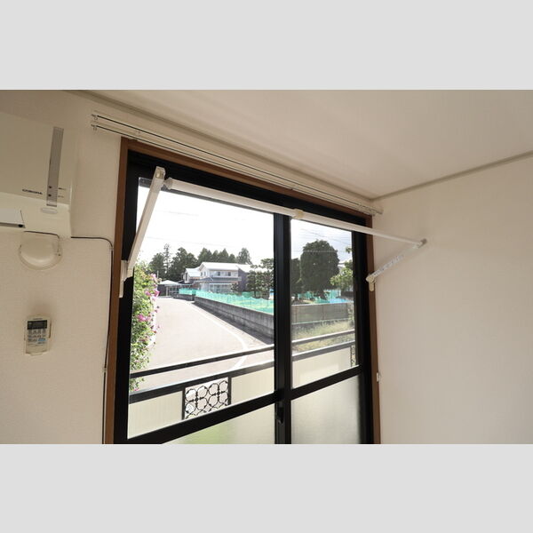 その他 (室内物干し)