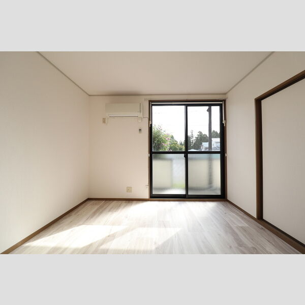 その他 (洋室①)