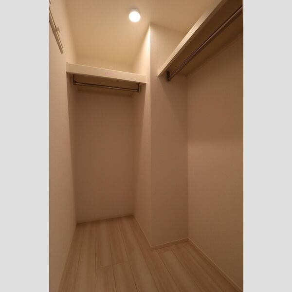 収納 (ウォークインクローゼット)