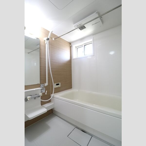 バス (ユニットバス)
